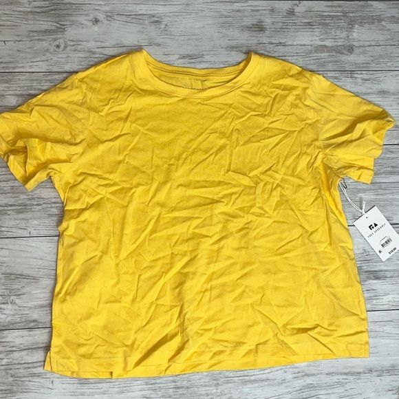 free assembly Tops - Free Assembly Yellow Tee size Large NWT